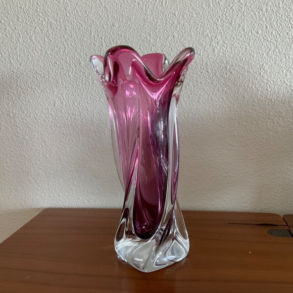 Chribska Bohemian Czech Republic Ruby Vase - Picture 5 of 8